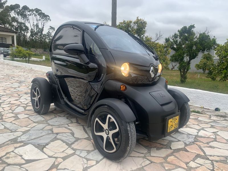Renault Twingo • 2018 • 80,000 km 1