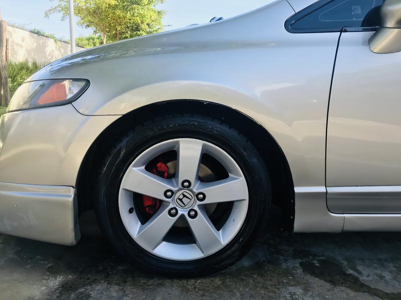 Honda Civic • 2006 • 0 km 9