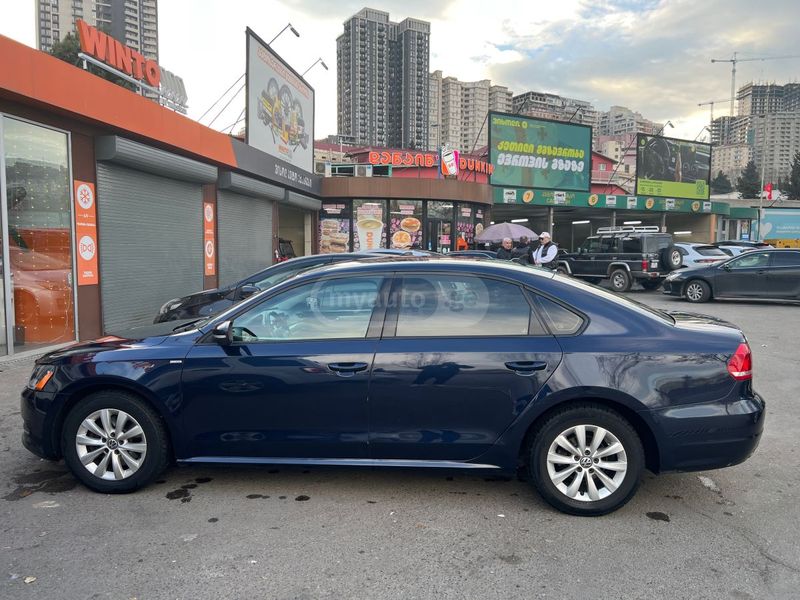 Volkswagen Passat • 2015 • 117,700 mi 8