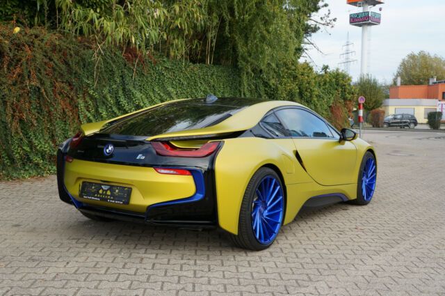 BMW i3 • 2014 • 102,720 km 4