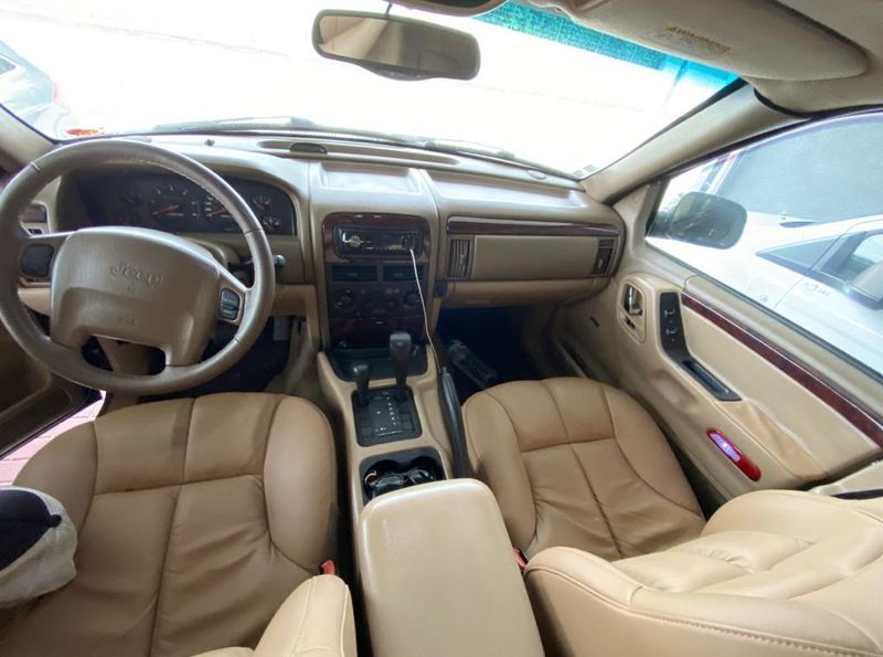 Jeep Grand Cherokee • 2000 • 190,000 km 4