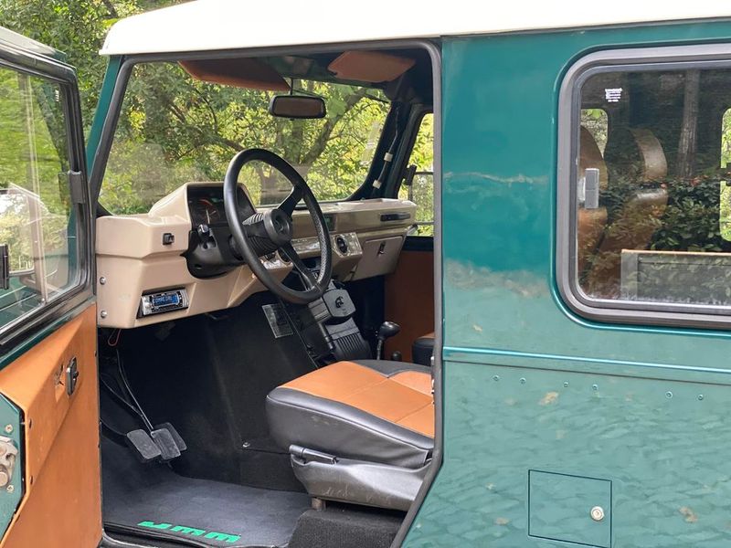 Hummer H1 • 2009 • 89,000 km 3