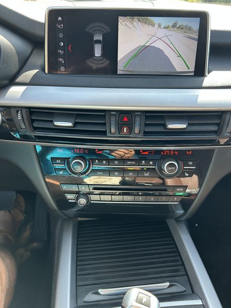 BMW X5 • 2018 • 135,000 km 1