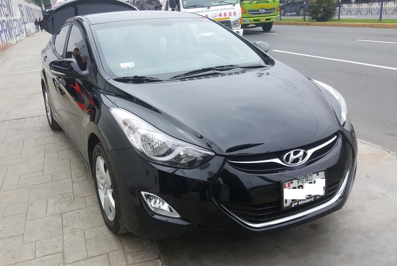Hyundai Elantra • 2013 • 57,000 km 4