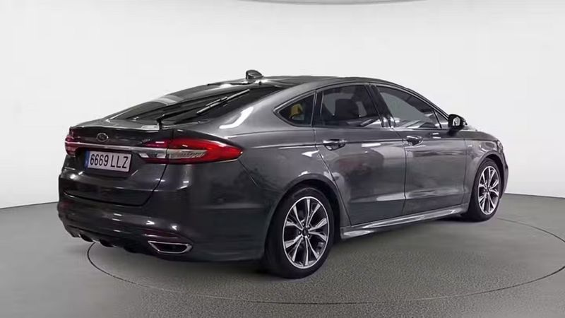 Ford Mondeo • 2020 • 111,473 km 6