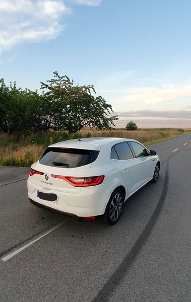 Renault Mégane • 2016 • 160,000 km 3