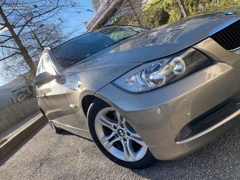 BMW Rad 3 Touring • 2008 • 200,000 km 4