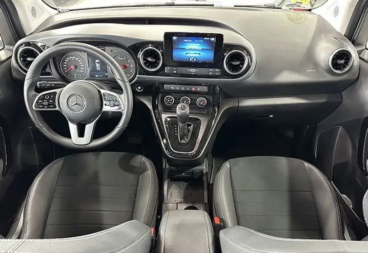 Mercedes-Benz Sprinter • 2023 • 11,209 km 6