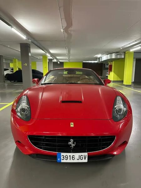 Ferrari California • 2009 • 34,000 km 5