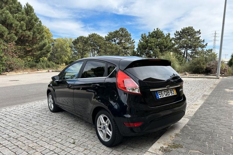 Ford Fiesta • 2015 • 139,000 km 2