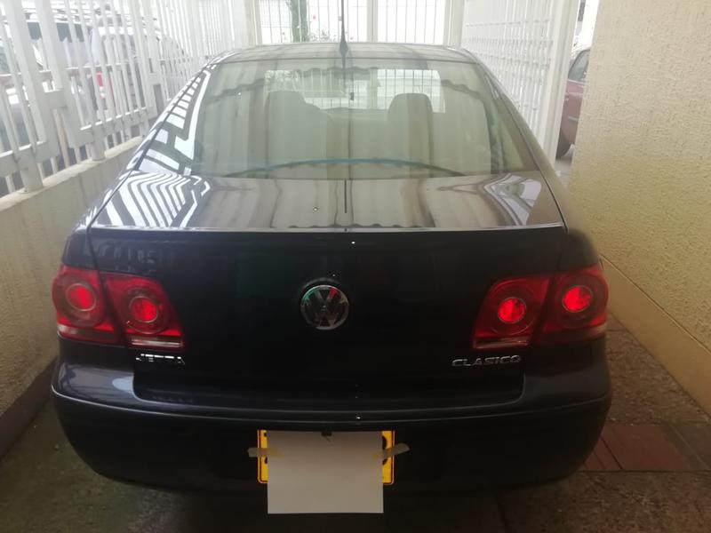 Volkswagen Jetta • 2014 • 93,959 km 1