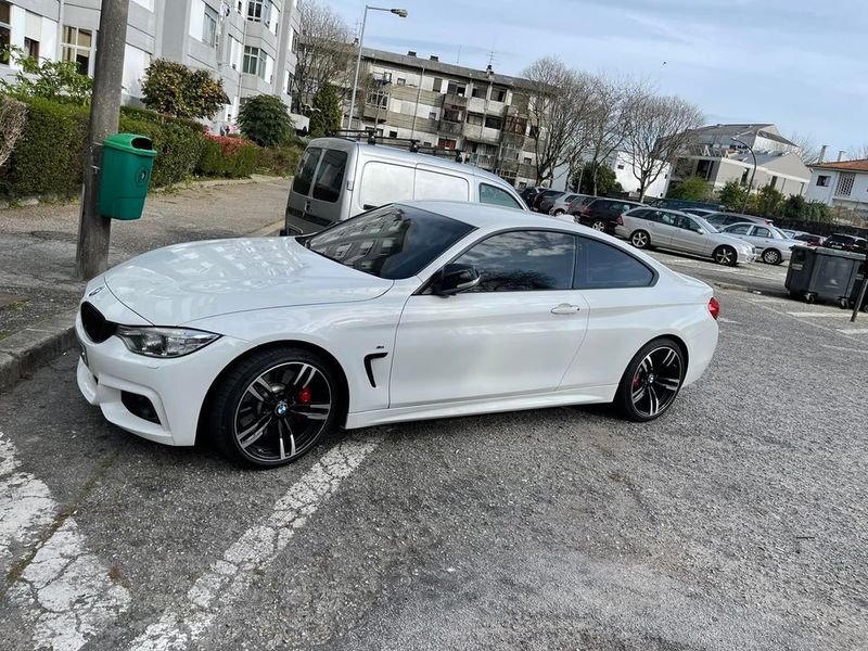 BMW M3 • 2019 • 120,000 km 1