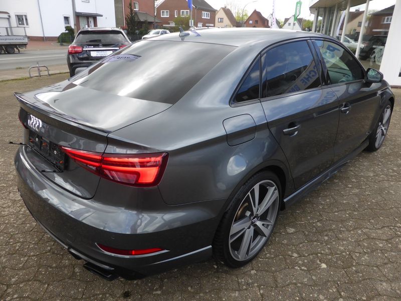 Audi RS 3 • 2018 • 76,762 km 6