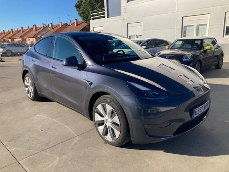 Tesla Model Y • 2022 • 54,778 km 2