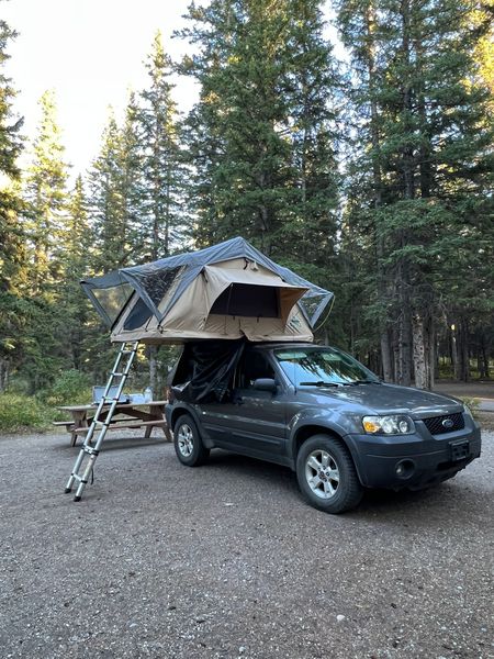 Ford Escape • 2006 • 297,000 km 4