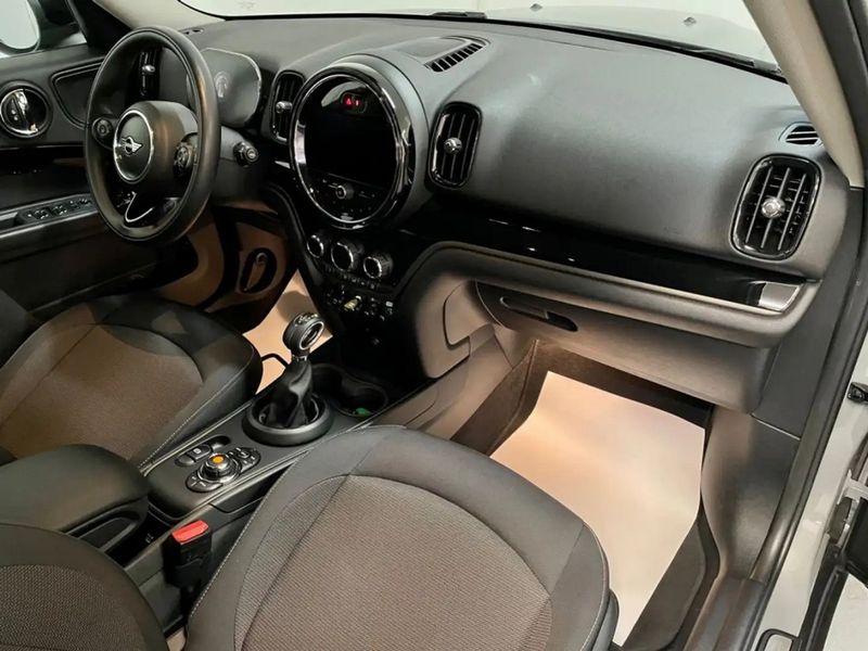 MINI Cooper Countryman • 2021 • 70,000 km 9