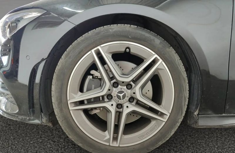 Mercedes-Benz CLA-Class • 2023 • 29,652 km 15