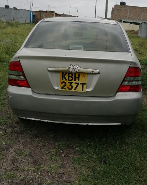 Toyota Corolla • 2002 • 270,000 km 5