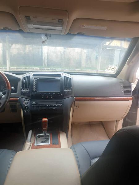 Toyota  • 2013 • 165,950 km 3