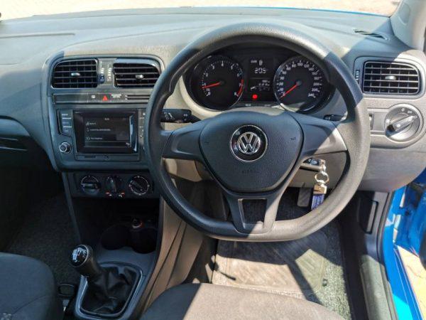 Volkswagen Polo • 2015 • 121,000 km 1
