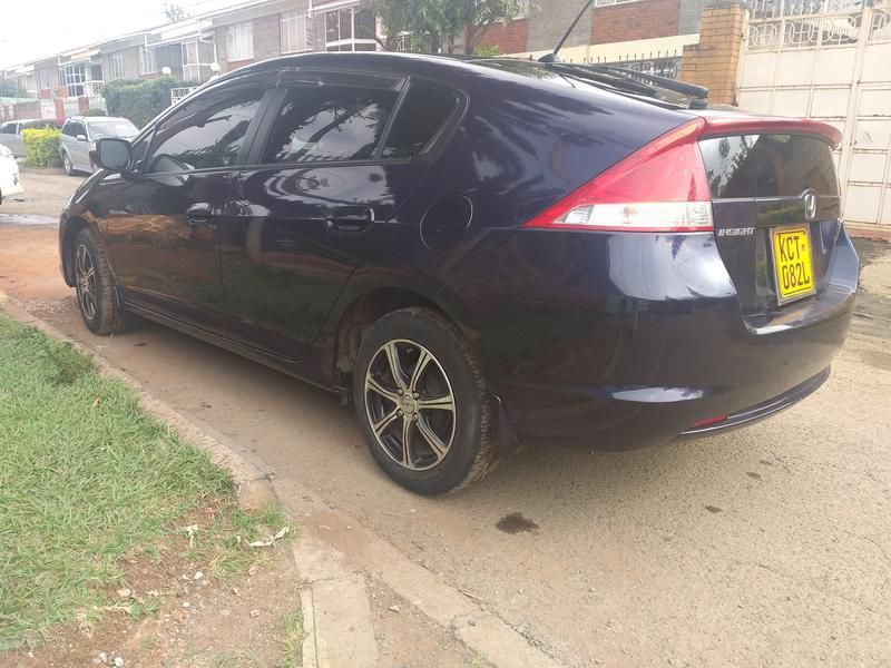 Honda Insight • 2011 • 120,000 km 8