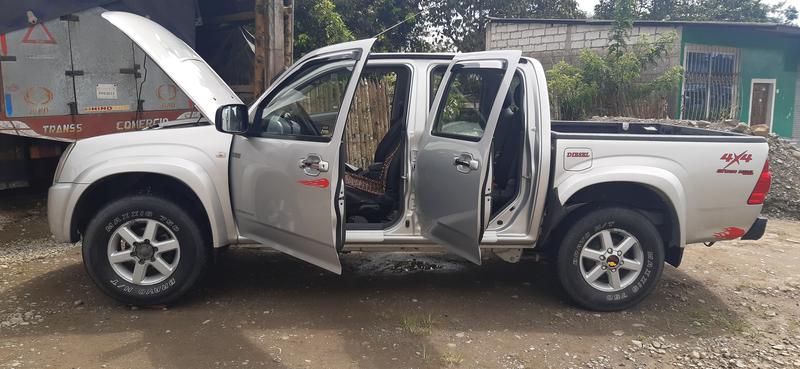 Chevrolet Luv • 2013 • 184,300 km 3