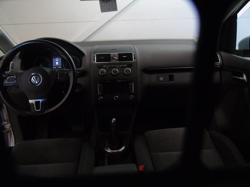 Volkswagen Touran • 2013 • 135,000 km 2