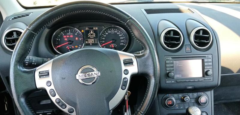Nissan 300c • 2013 • 153,000 km 1