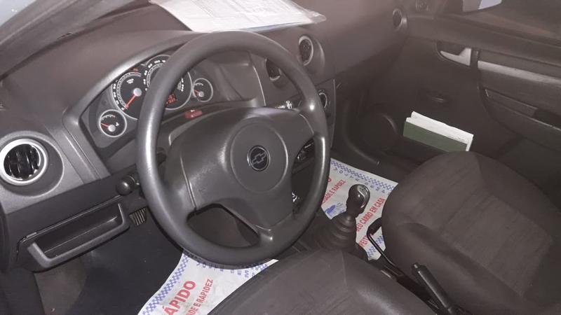 Chevrolet Prisma • 2009 • 91,000 km 3