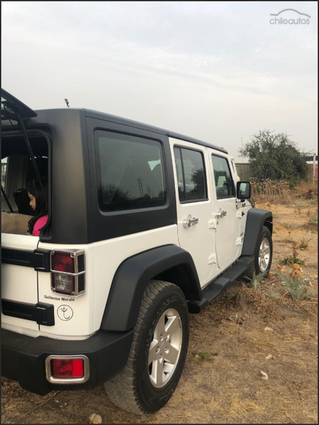 Jeep Wrangler • 2014 • 84,000 km 8
