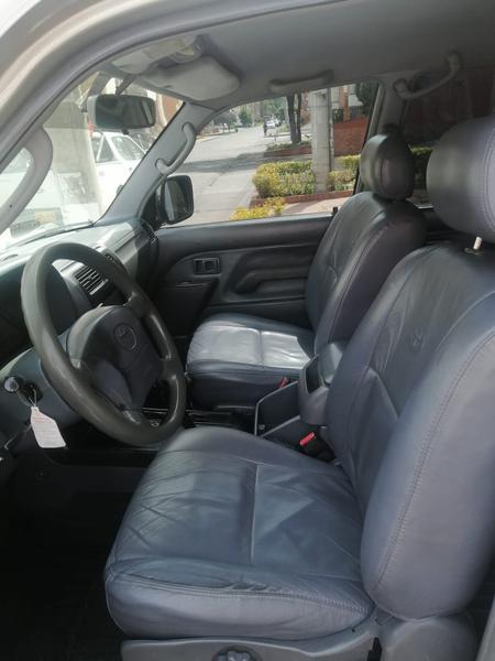 Toyota Land Cruiser • 2004 • 204,809 km 6