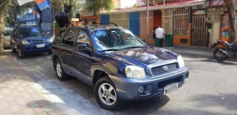 Hyundai Santa Fe • 2005 • 230,000 km 3