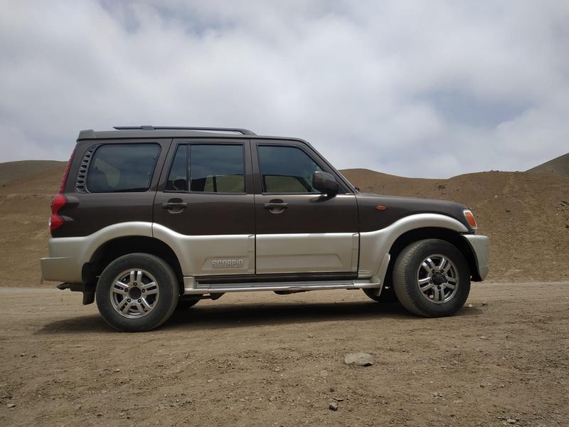 Mahindra Scorpio • 2012 • 118,000 km 4