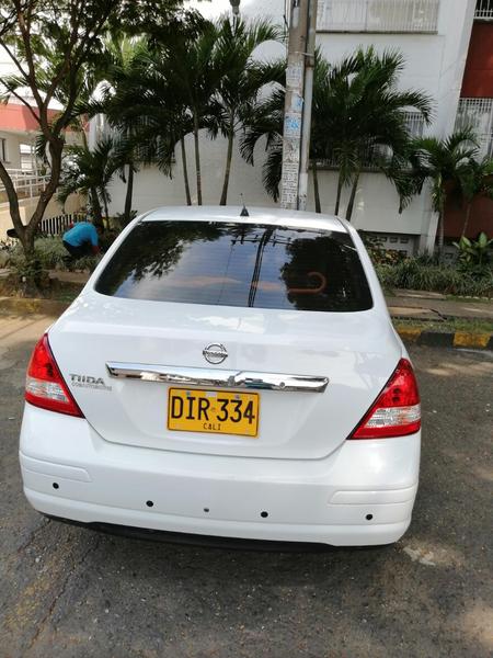 Nissan Tiida • 2012 • 92,000 km 3
