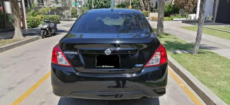 Nissan Versa • 2012 • 135 km 3