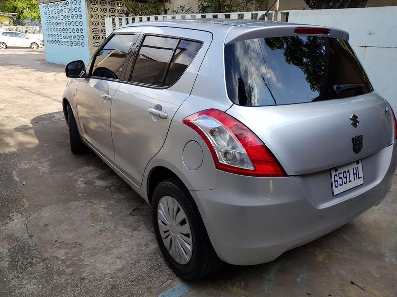 Suzuki Swift • 2014 • 68,158 km 1