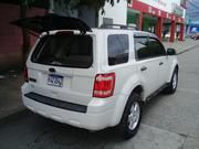 Ford Escape • 2010 • 93,000 km 6