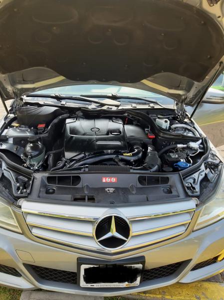 Mercedes-Benz C • 2013 • 85,000 km 3