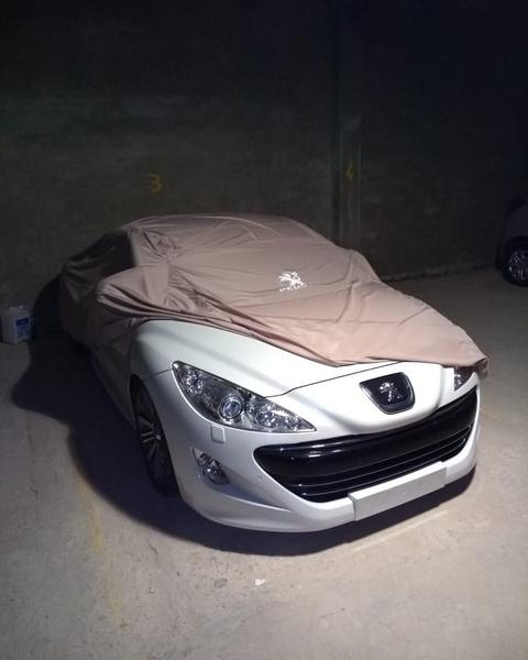 Peugeot RCZ • 2011 • 60,000 km 2