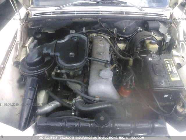 Mercedes-Benz 200 - 300 • 1969 • 90 km 4