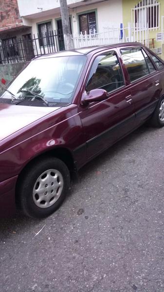 Daewoo Racer • 1995 • 284,000 km 3