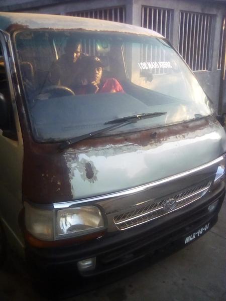 Toyota  • 1984 • 100,000 km 11