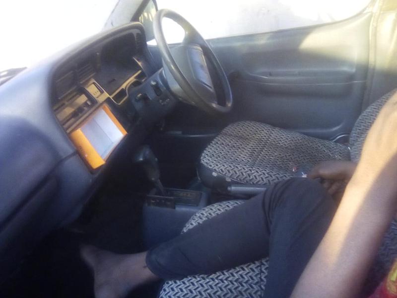 Toyota  • 1984 • 100,000 km 7