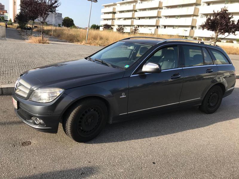 Mercedes-Benz 200 D • 2008 • 228 km 6