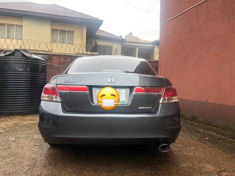 Honda Accord • 2010 • 2,010 km 7