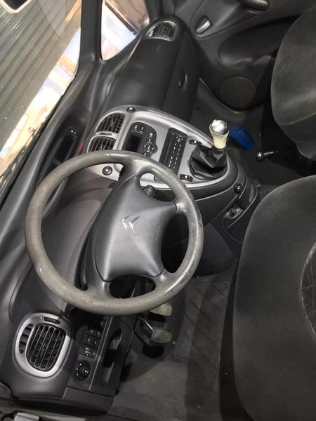 Citroën Xsara • 2009 • 200,000 km 7