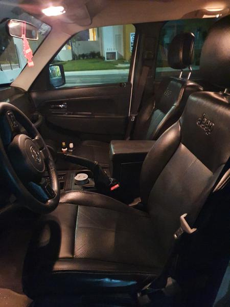 Jeep  • 2013 • 79,000 km 3