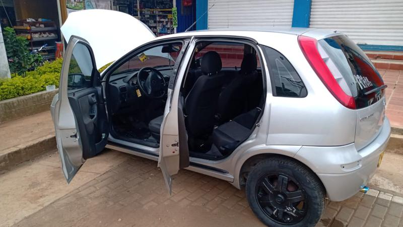 Chevrolet Corsa • 2006 • 110,714 km 3