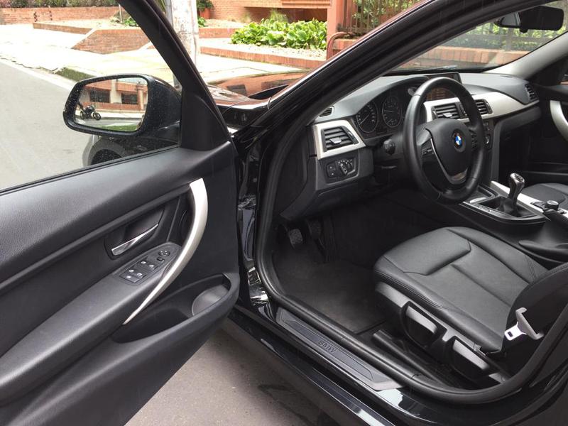 BMW i3 • 2013 • 43,500 km 3