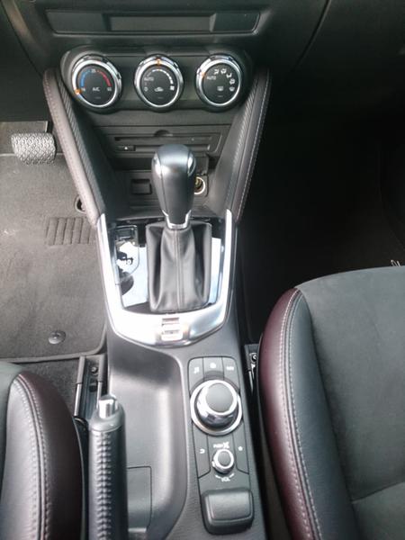 Mazda 2 • 2020 • 10,500 km 4